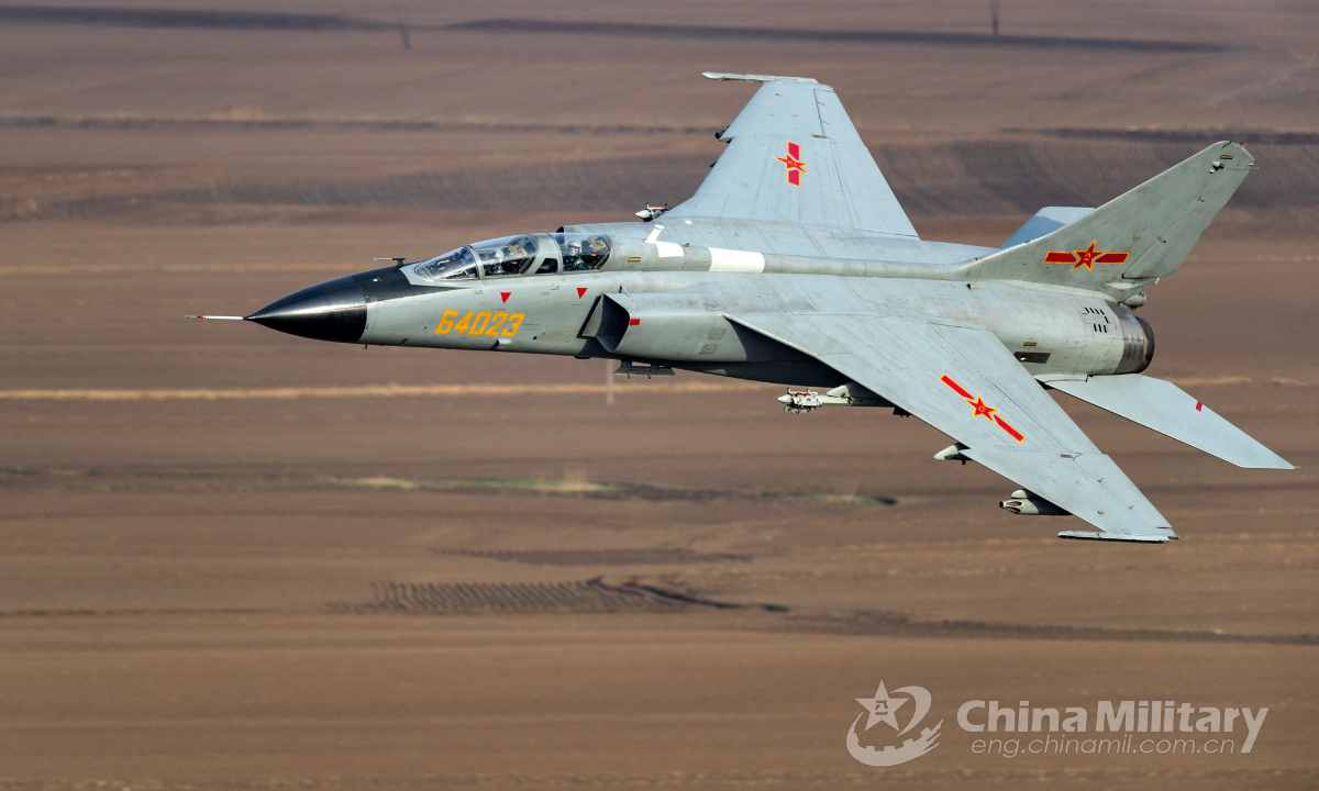 Chinese JH-7A fighter-bomber plane