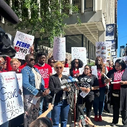 Chicago Teachers Union speaks out against layoffs