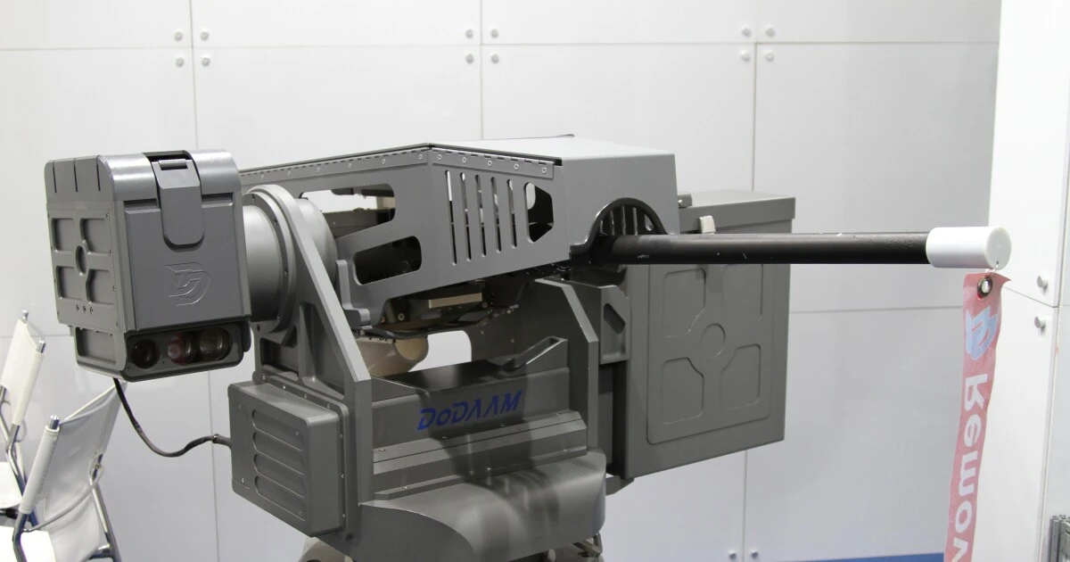 South Korea's autonomous robot gun turrets: deadly from kilometers away