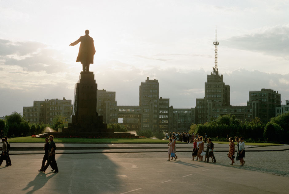 Lenin in the park in Kharkiv, Ukrainian Soviet Socialist Republic