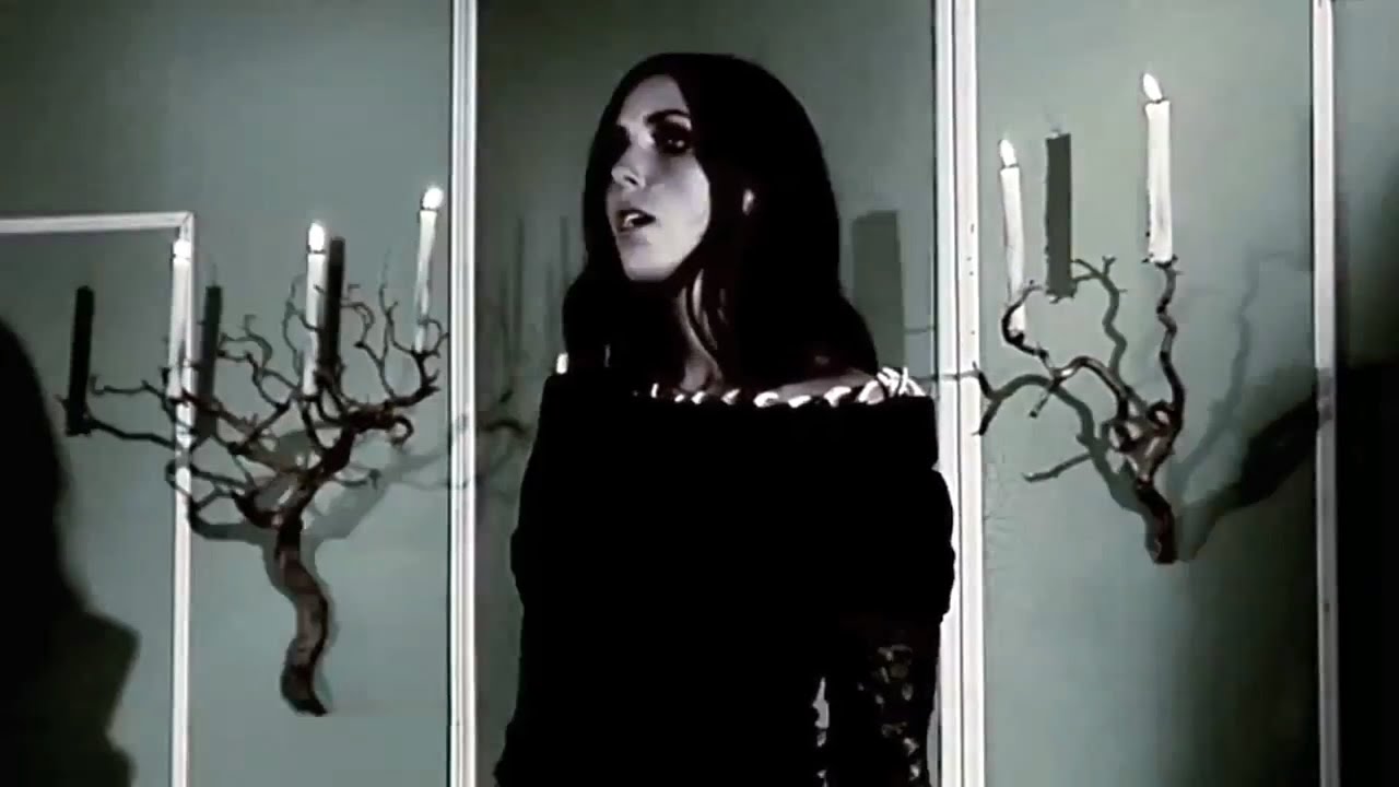 CHELSEA WOLFE// MER (gothy folk rock?)