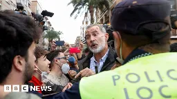 Angry crowds throw mud at Spain's king in flood-hit Valencia - BBC News