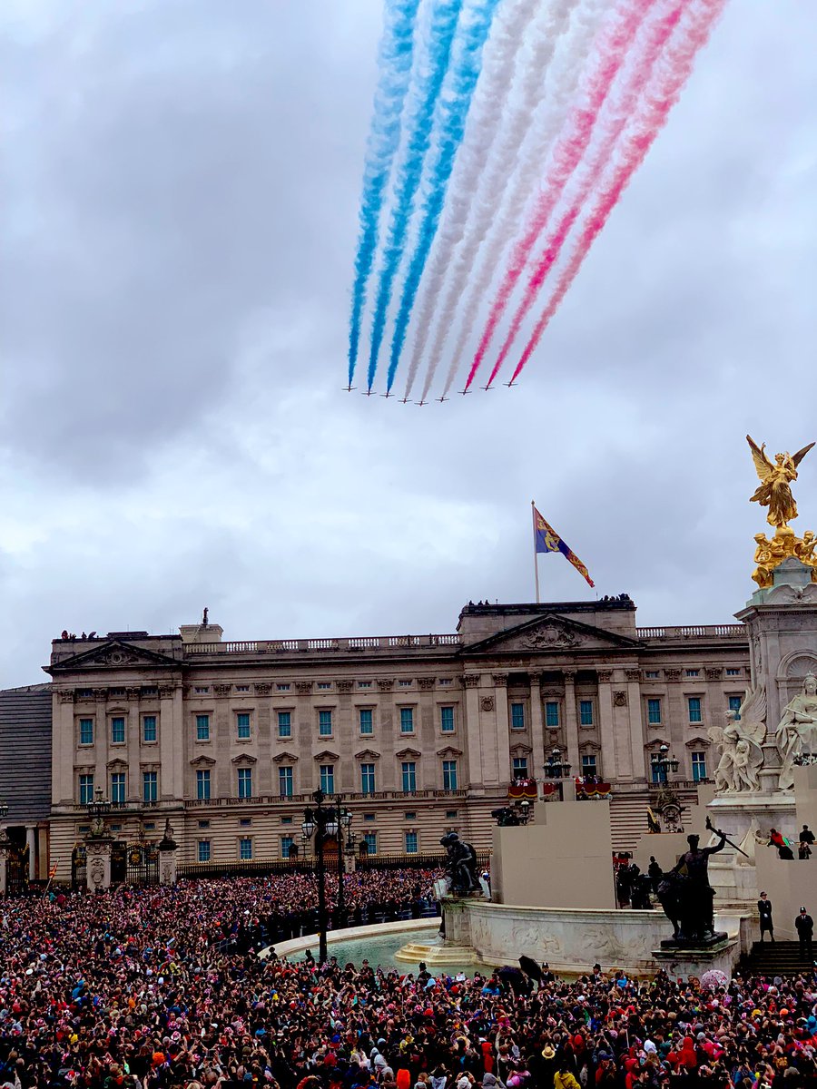 The French tricolor over Buckingham palace. The monarchy has fallen. Bonaparte triumphant!