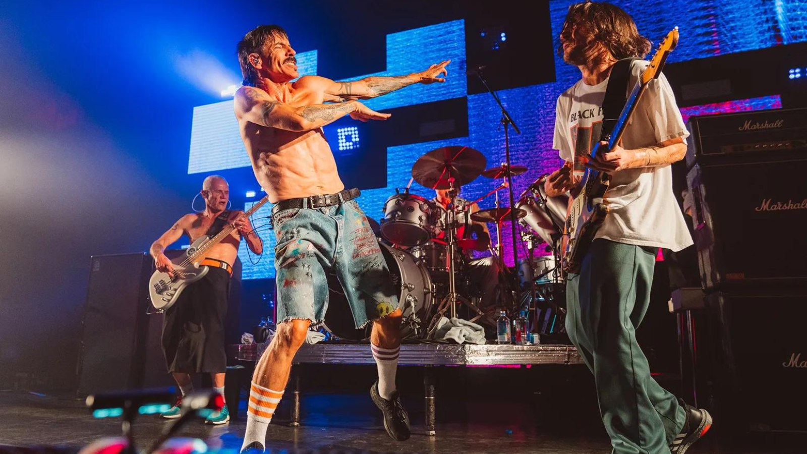 Red Hot Chili Peppers vocalist Anthony Kledis hospitalised and in serious condition after attempting to rhyme 'California' with 'Hallelujah' in studio